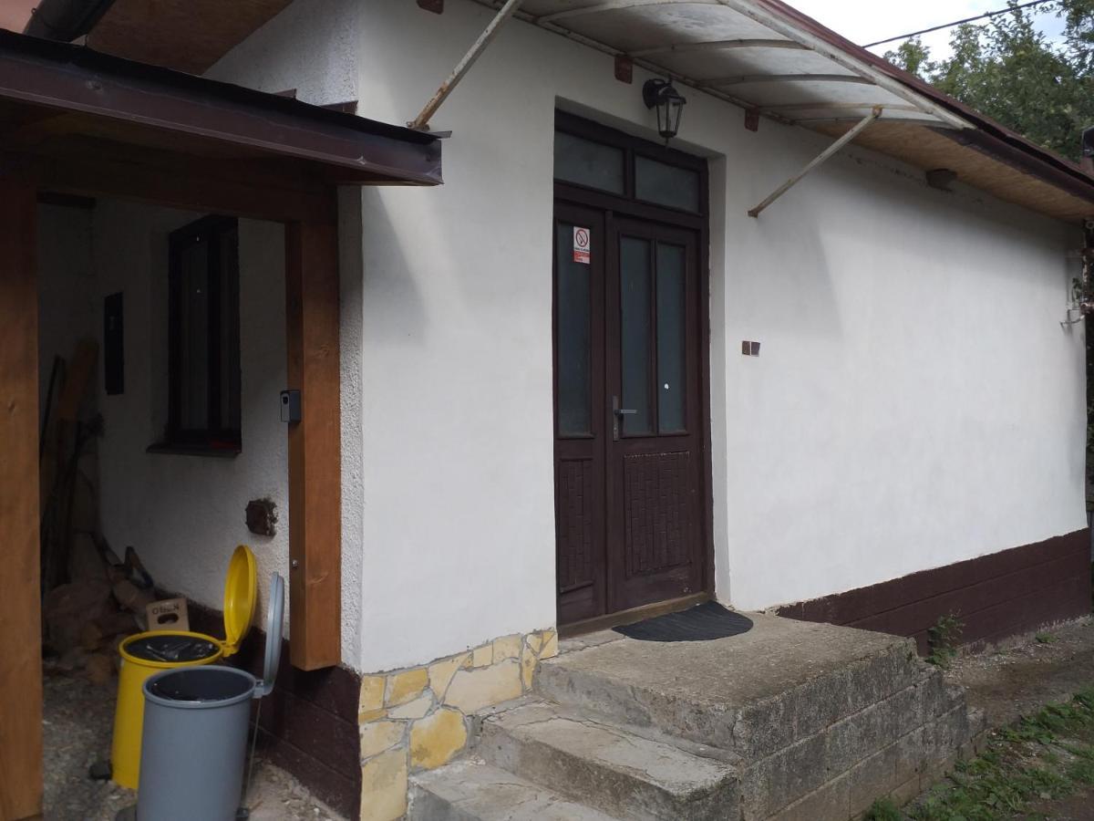 Turisticka Ubytovna Chalupa Runina 8 Exterior photo